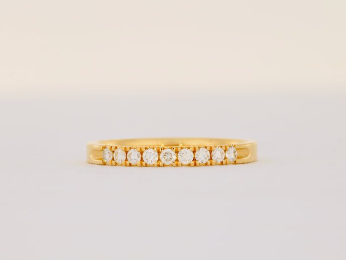 Ring aus 18kt Gelbgold mit 9 Brillanten