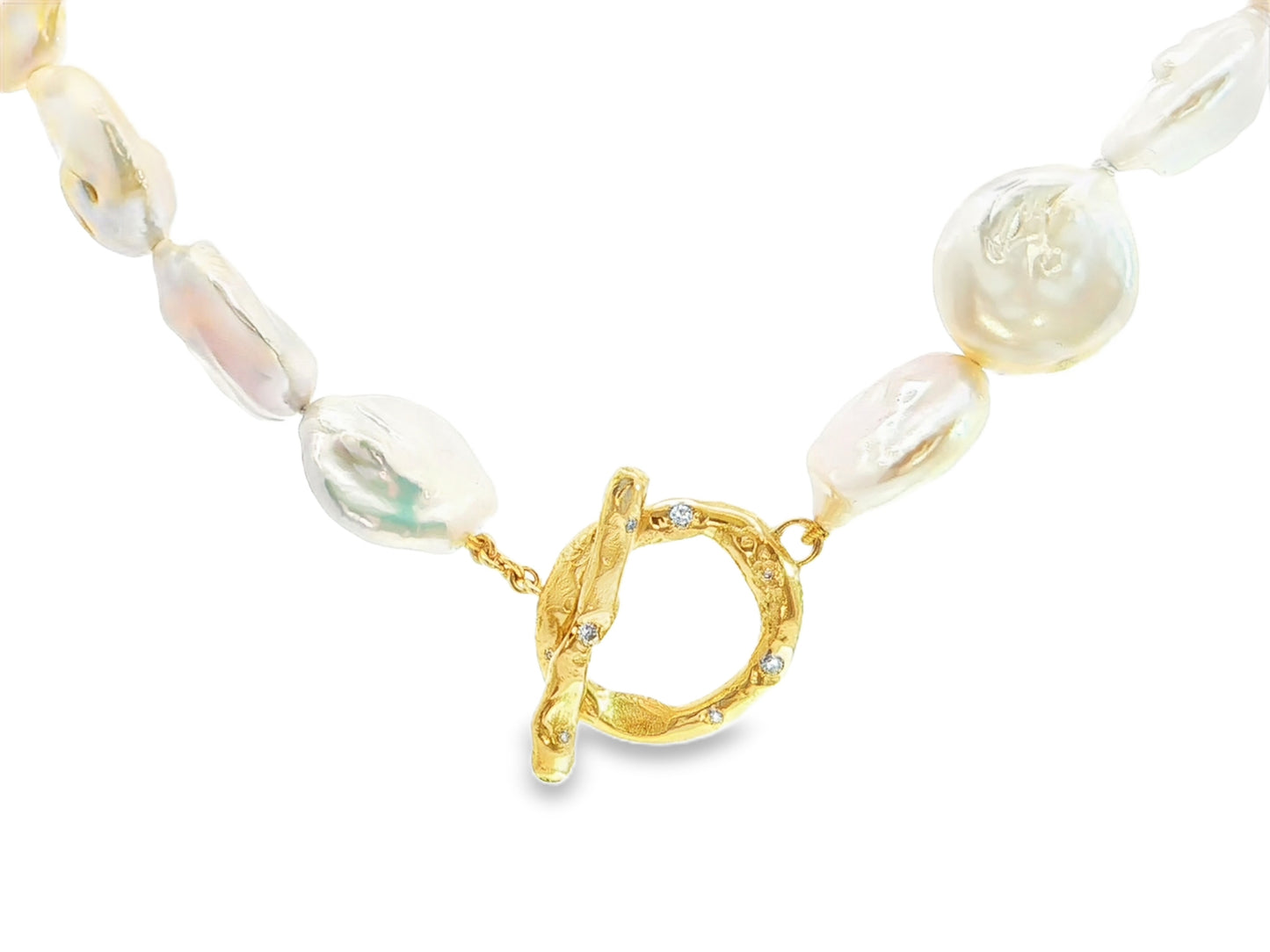 Keshi-Perlenkette mit Designverschluss aus 18kt Gelbgold und Brillanten – organisches Unikat