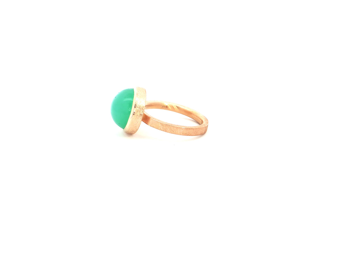 Chrysopras-Ring aus 18kt Rotgold – eismatt & eindrucksvoll