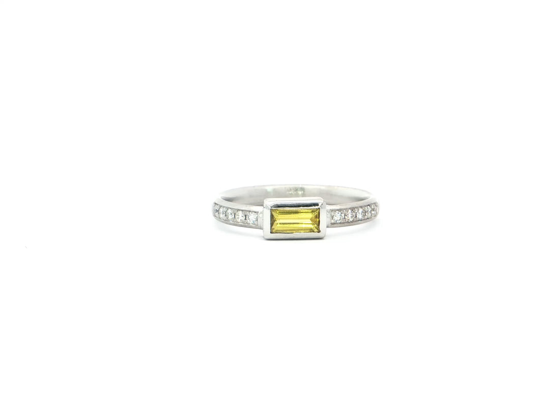 Ring mit zitronengelbem Turmalin & Brillanten – 18kt Palladium-Weißgold