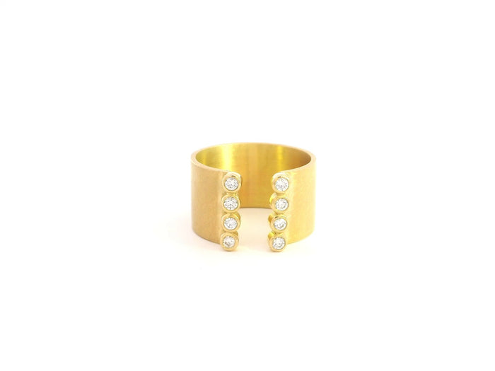 Offener Ring aus 18kt Gelbgold mit acht Brillanten