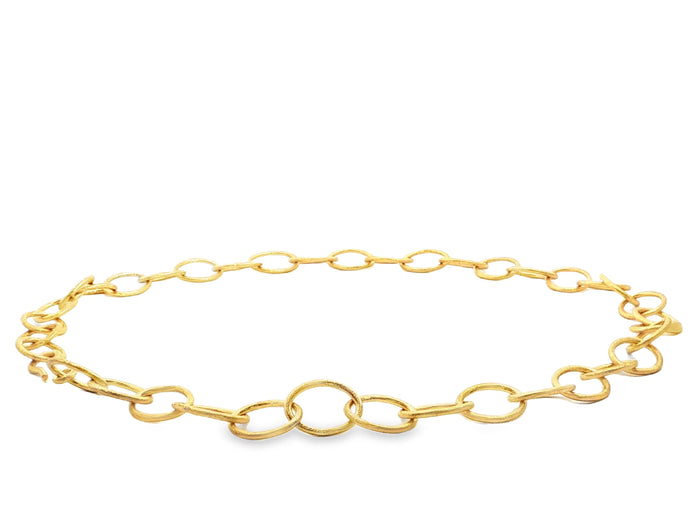 Massive handgefertigte Ösenkette aus 18kt Gelbgold – kraftvoll, elegant &amp; zeitlos