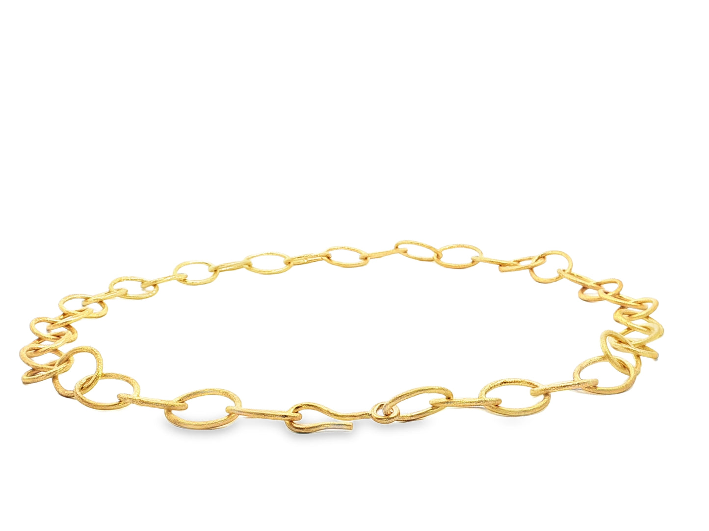 Massive handgefertigte Ösenkette aus 18kt Gelbgold – kraftvoll, elegant &amp; zeitlos