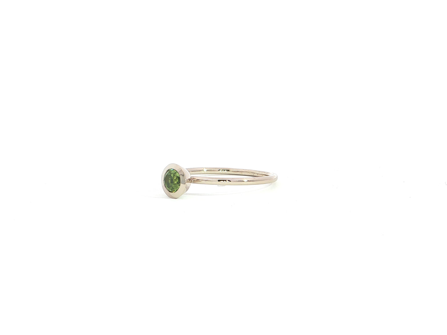 Sola · Peridot · 750er Palladium-Weißgold