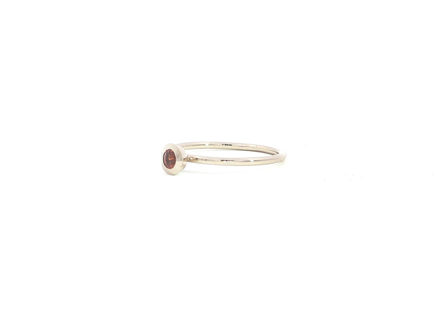 Sola · Rosa-Lachs Saphir · 750er Palladium-Weißgold