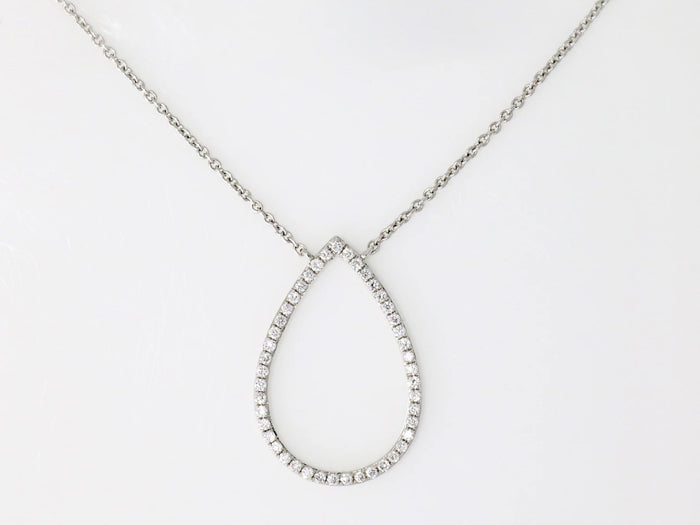 Diamant-Collier aus 18kt Weißgold mit Tropfenanhänger – 45 Brillanten