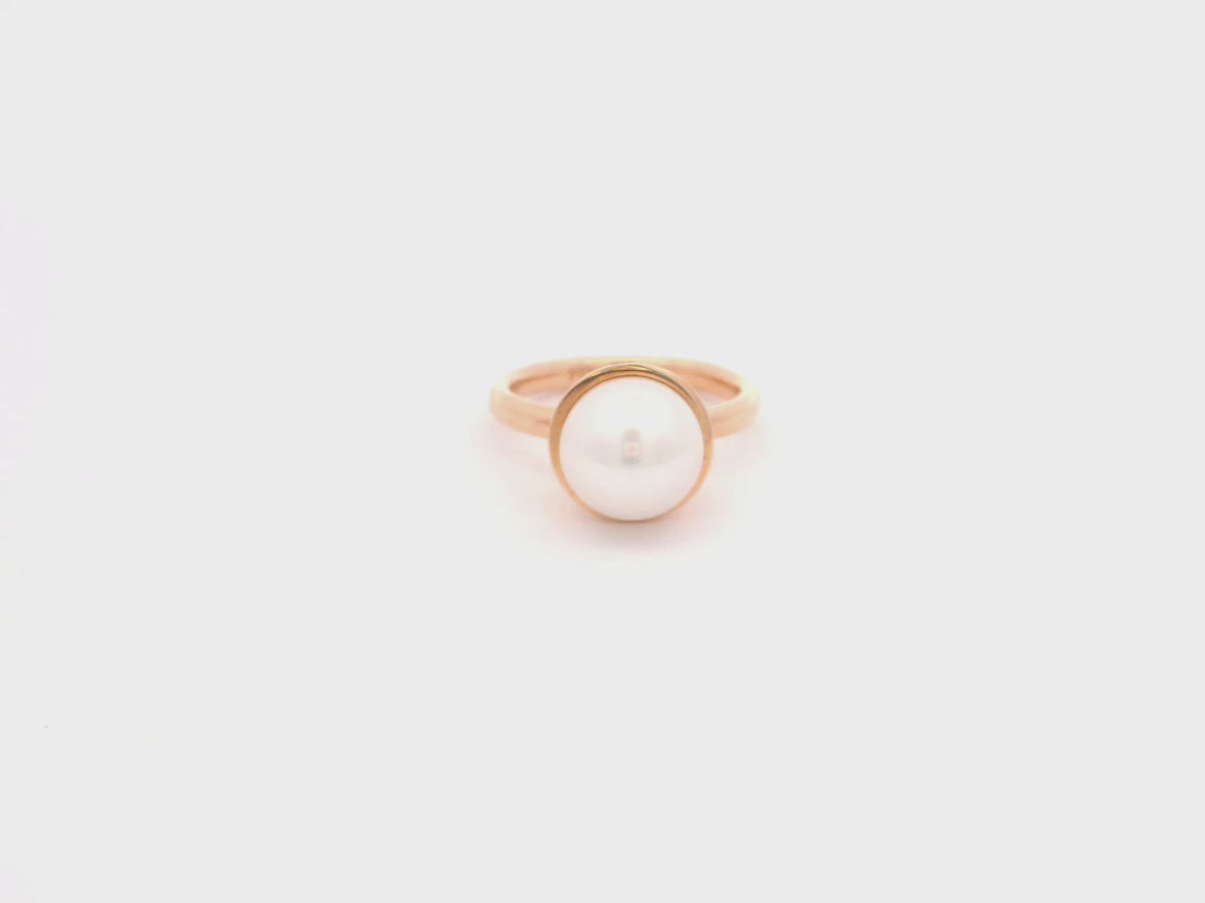 Ring mit weißer Süßwasserperle – 18kt Roségold